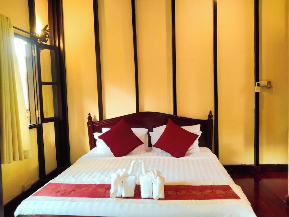 Ban Lakkham River View Standard Double Room 3
