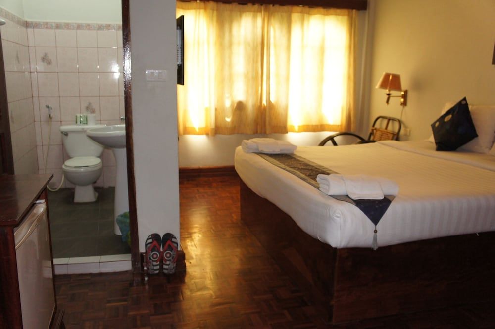 Rama Hotel Double Room 2