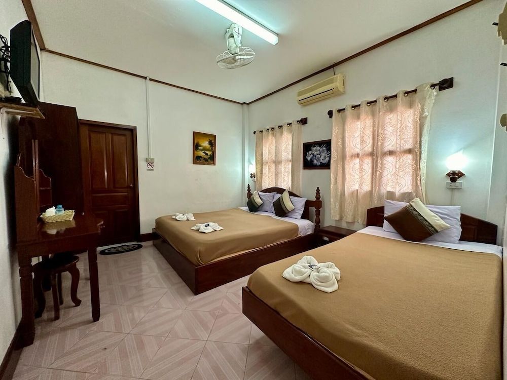 undefined Rattana Guesthouse 2