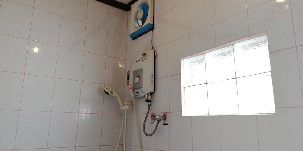 Thanaboun Guesthouse Standard Twin Room 40