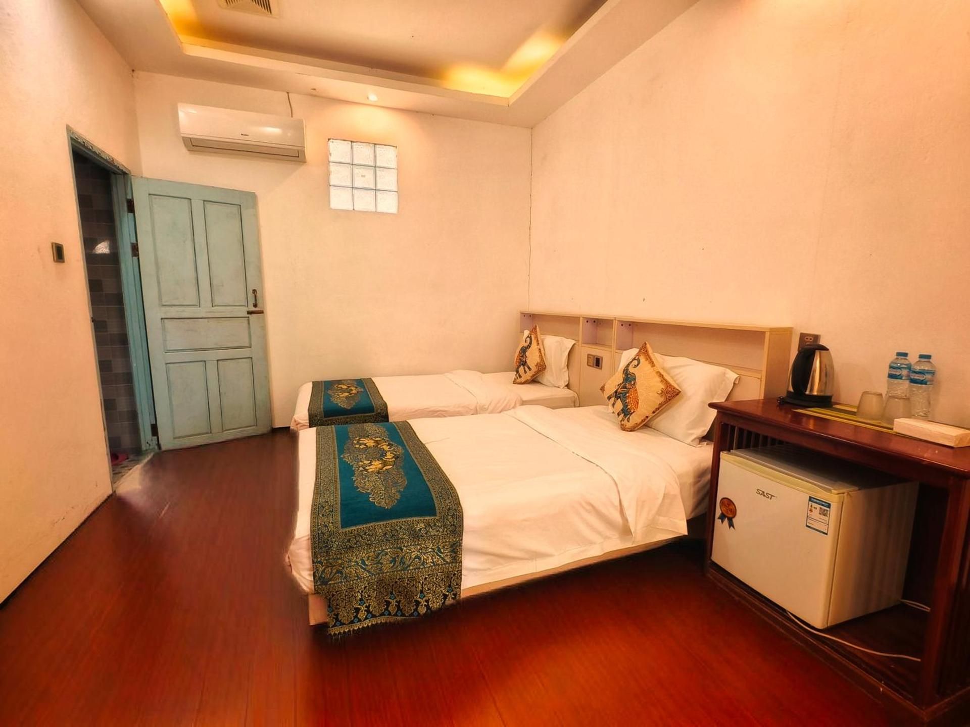 Economy Double or Twin Room