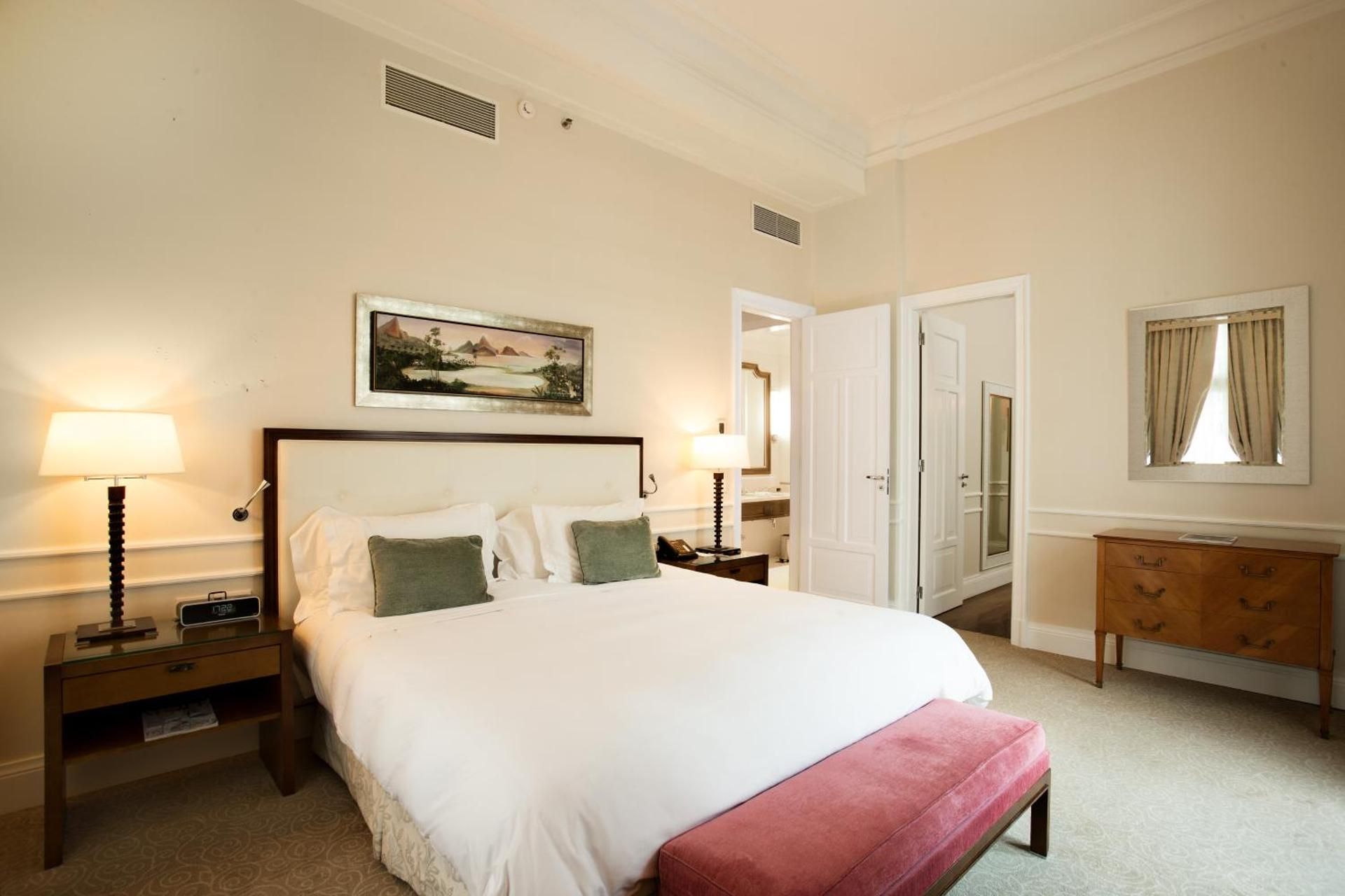 Suite with City View