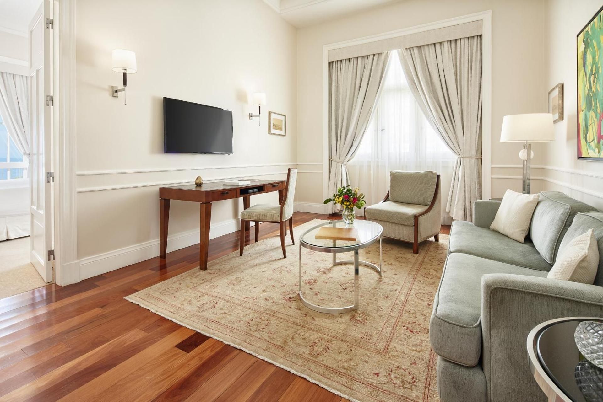 One Bedroom Ocean View Suite