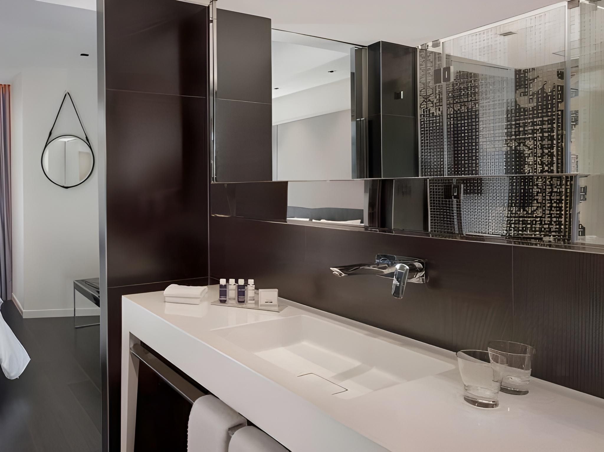 Park Plaza Victoria Amsterdam Superior Twin 3