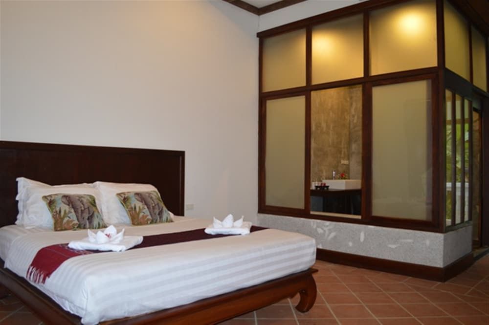 Mahout Hotel Deluxe Garden Room, River View