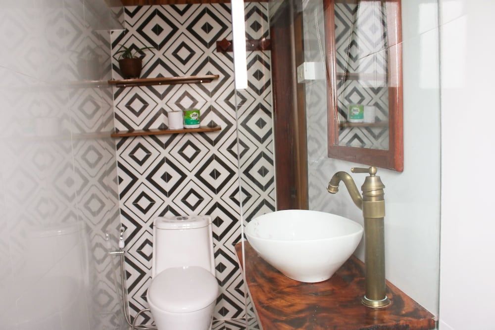 Apple Guesthouse Standard Double Room 13