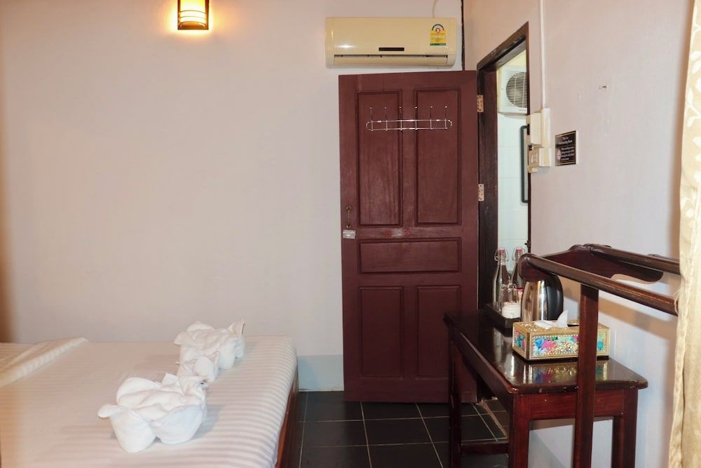 Villa Khoum Xieng Thong Boutique Superior Bungalow 6