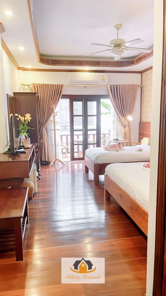 undefined Mekong Charm Riverside 10