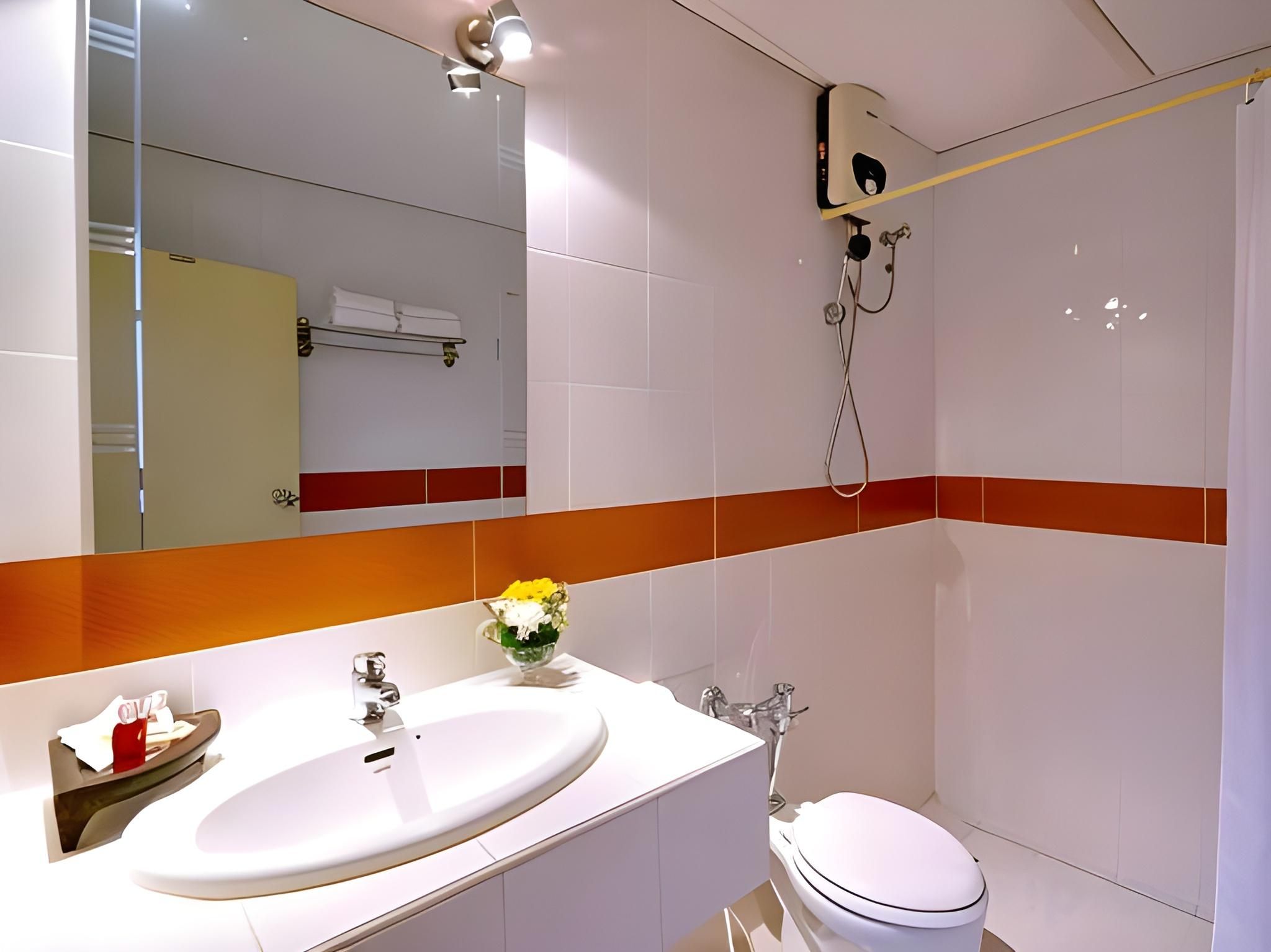 Pakse Hotel & Restaurant Economic 2