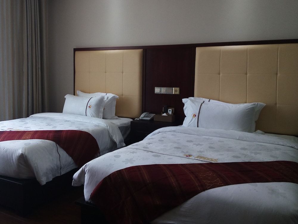 Xishuangbanna Hotel Laos Luang Prabang Premier Resident View Twin Room 4