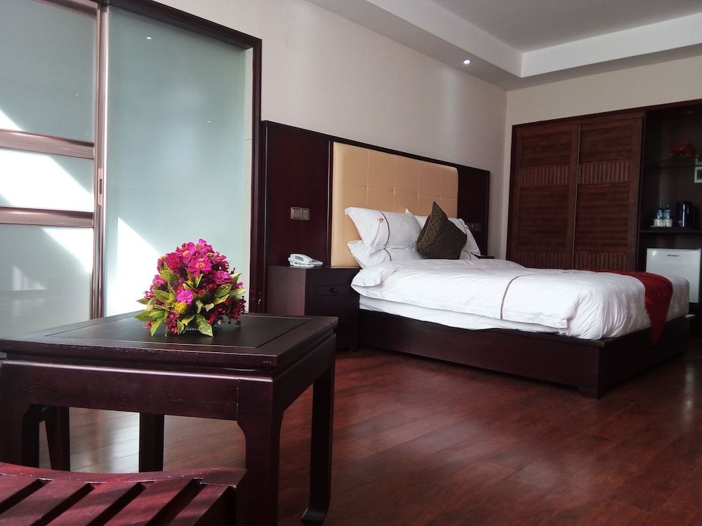 Family Connecting Room