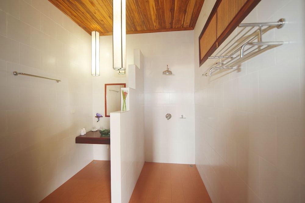 Nam Ou Riverside Hotel & Resort Junior Suite, River View 29