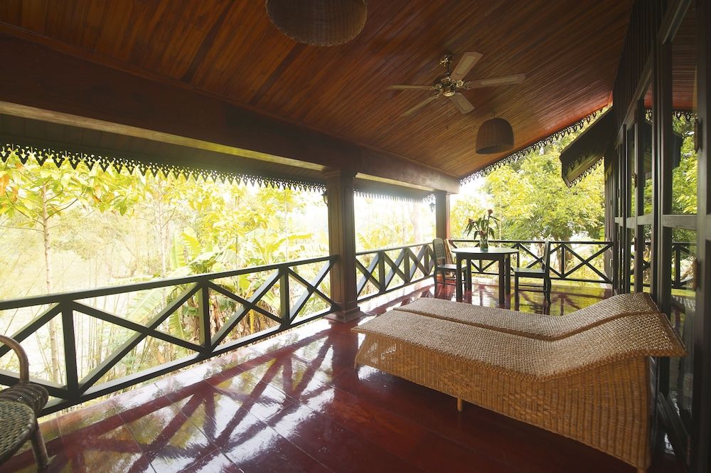 Nam Ou Riverside Hotel & Resort Junior Suite, River View 19