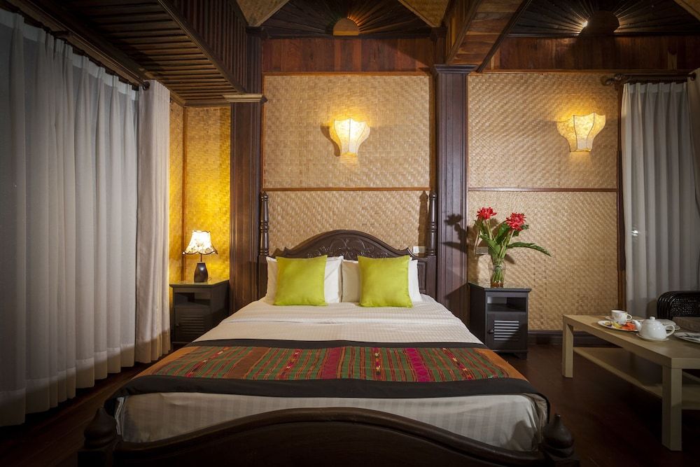 Deluxe Double Room With Pool View