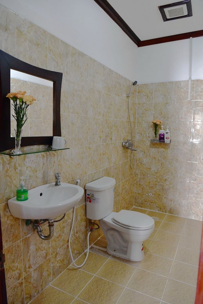 Thatsaphone Hotel Superior Double Room 21