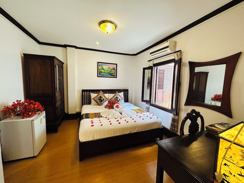 undefined Thatsaphone Hotel 9