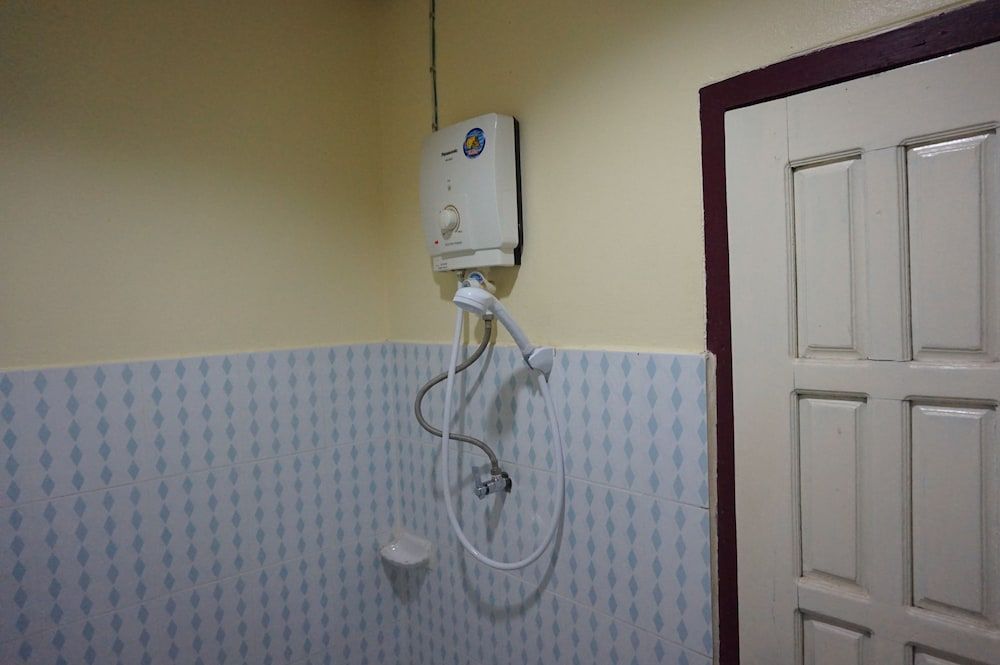 Phaythavone Hotel Standard Twin Room 4