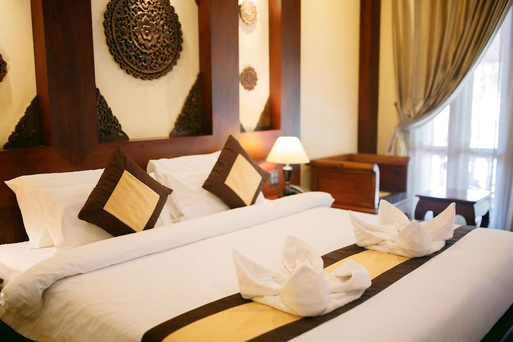 Sada Hotel Deluxe Double Room 3