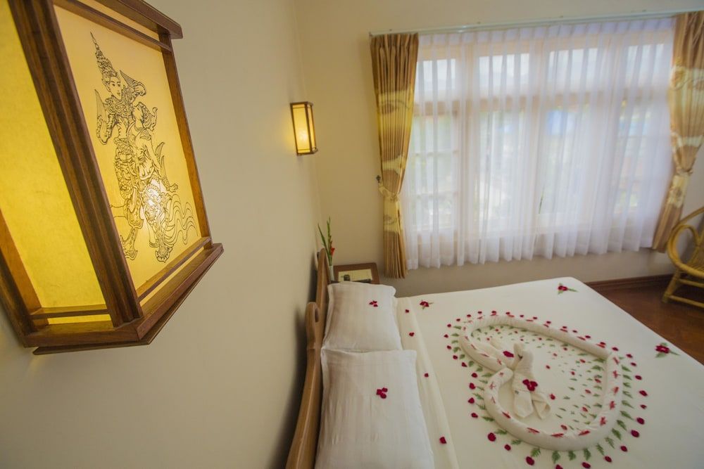 Inle Apex Hotel Superior Room 2