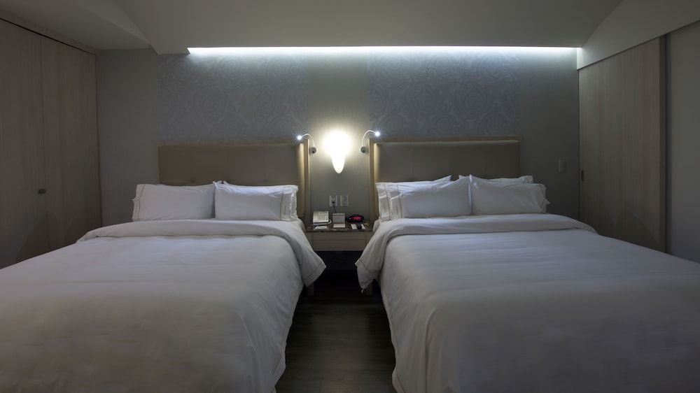 Standard Room, 2 Queen Beds