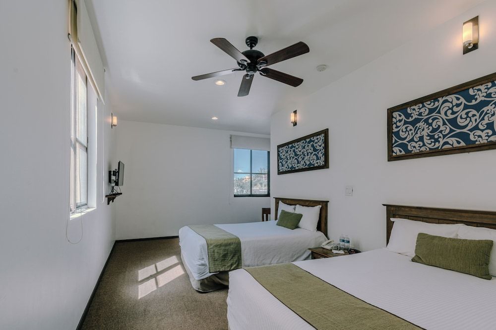 Junior Room, 2 Double Beds