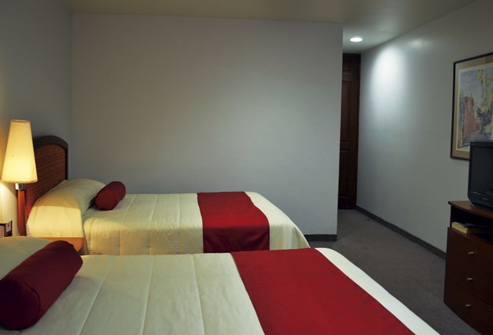 Hotel Mediterraneo Standard Room, 2 Double Beds