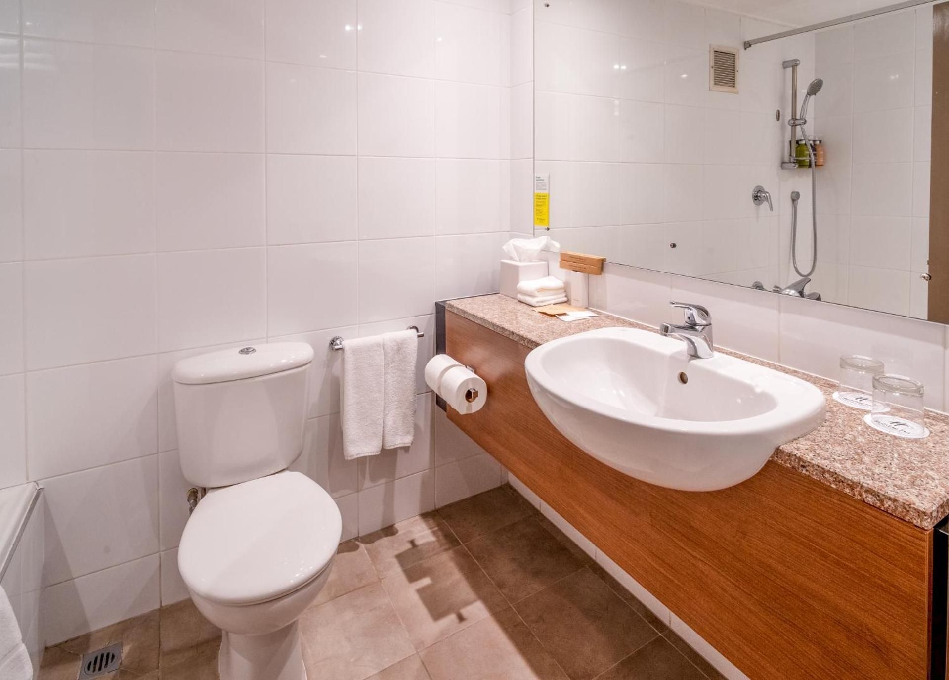 1 Bedroom Suite