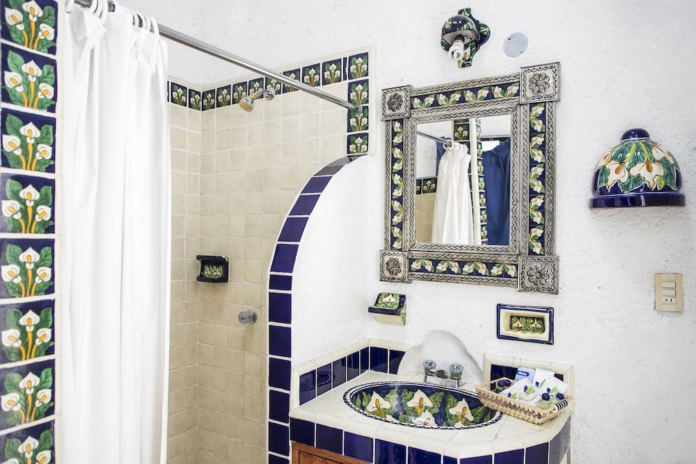 Hotel Tonancalli Standard Room, 1 King Bed 6