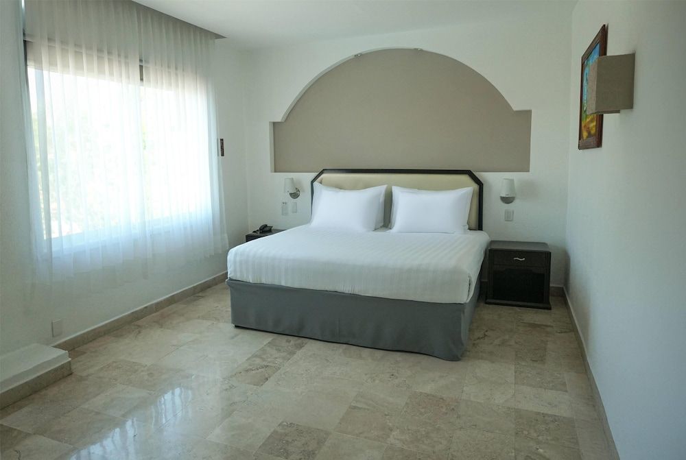 Suite, 2 Double Beds, Non Smoking