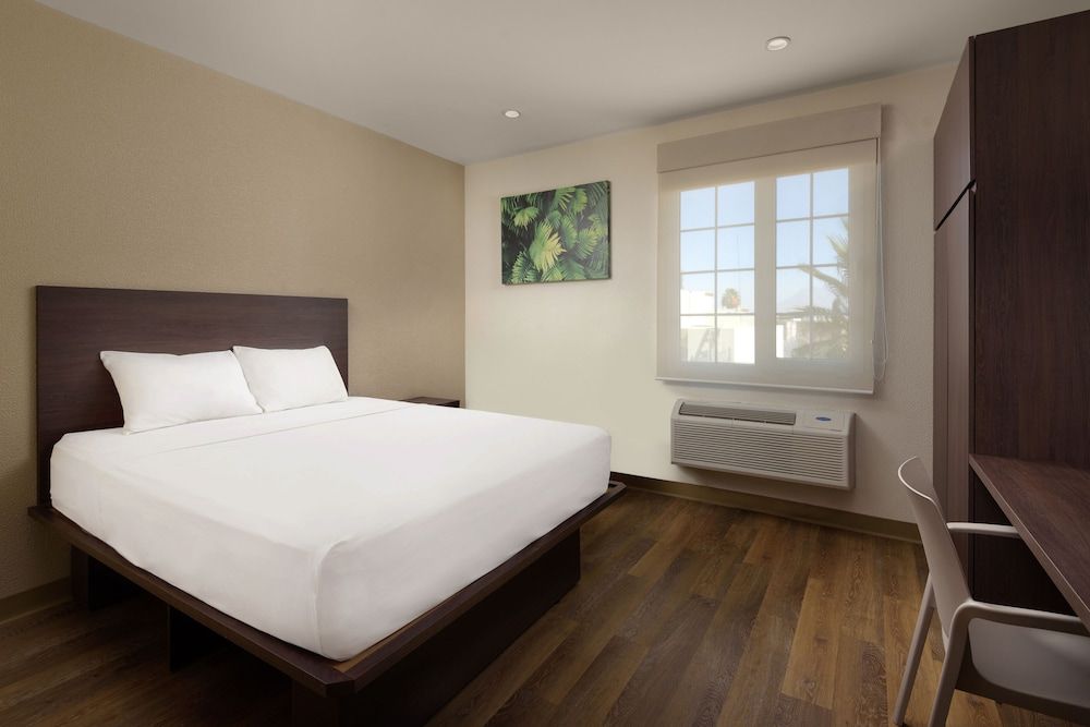 Extended Suites Mexicali Cataviña Suite, 2 Queen Beds 3