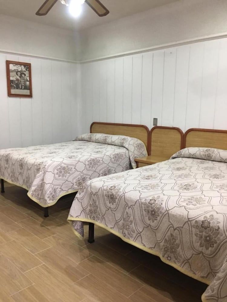 Double Room, 2 Double Beds
