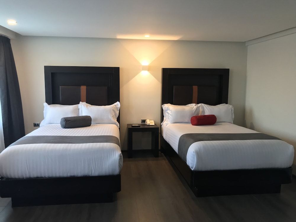 Best Western Plus Metepec & Suites Standard Room, 2 Double Beds, Non Smoking 2