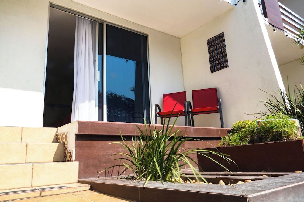 VF Villa Florencia Hotel Superior Room, 2 Double Beds, Pool Access, Pool View 5