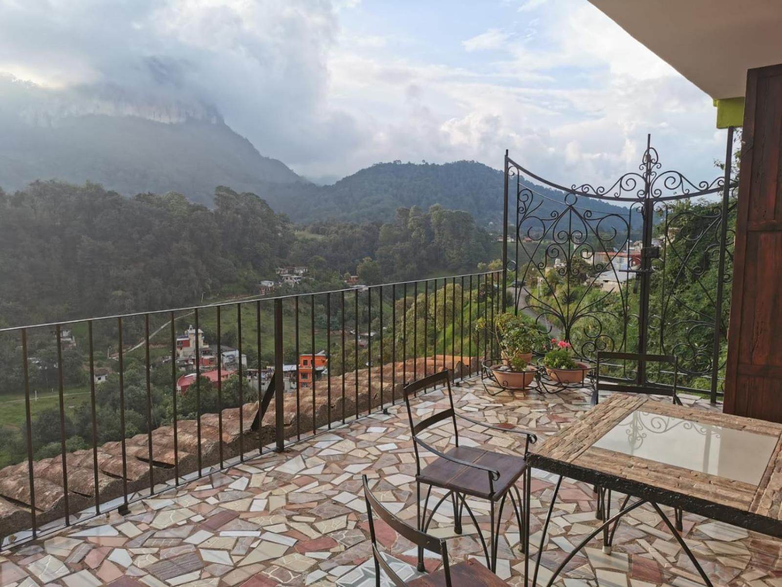 Twin Room with Balcony