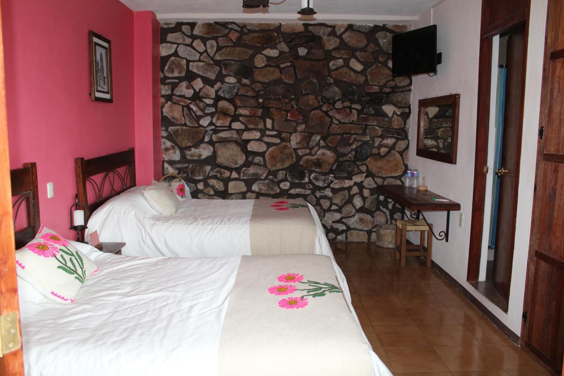 Twin Room with Mountain View
