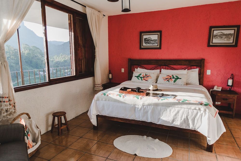 Signature Room