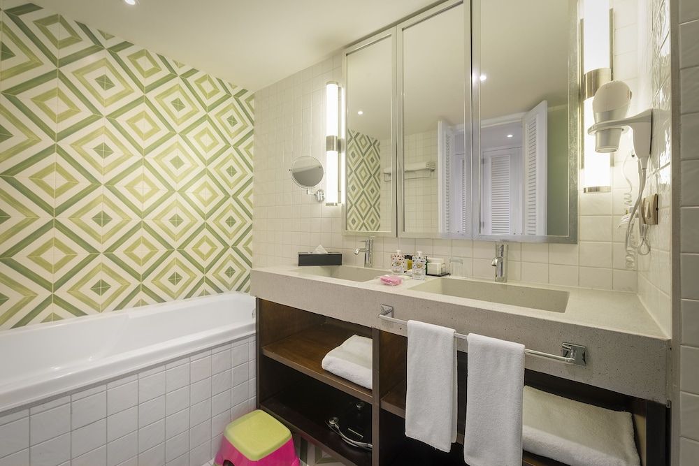 Ocean Riviera Paradise All Inclusive Junior Suite Standard 4