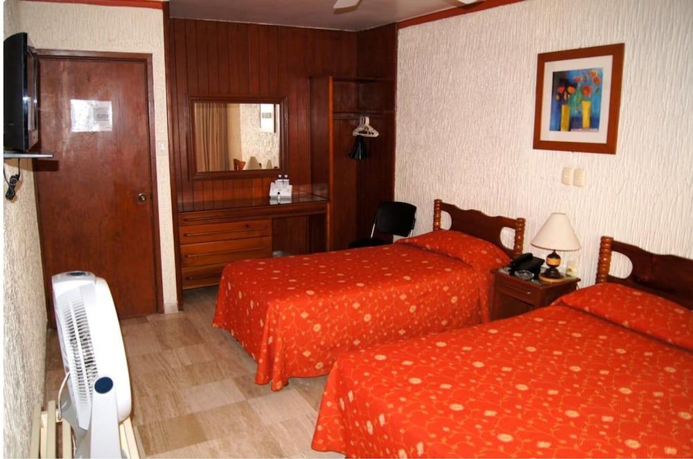 Hotel Veracruz Standard Double Room 5