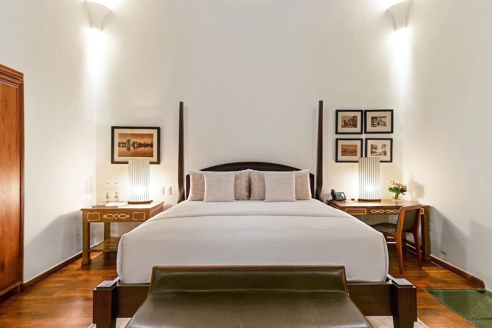 Hotel Casa Blanca 7 Grand Suite, 1 King Bed 2