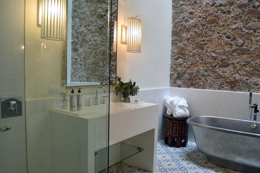 Hotel Casa Blanca 7 Grand Suite, 1 King Bed 12