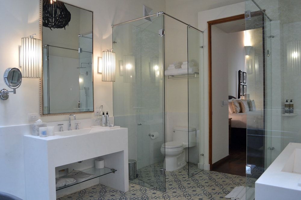 Hotel Casa Blanca 7 Grand Suite, 1 King Bed 10