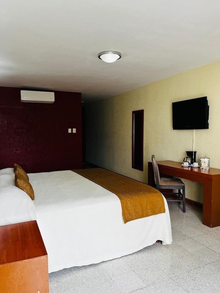 Hotel Central Veracruz Habitacion Estandar King 6