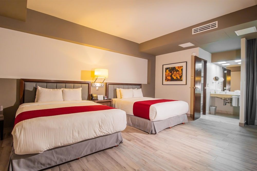 Standard Room, 2 Queen Beds, Non Smoking (Pet Friendly)