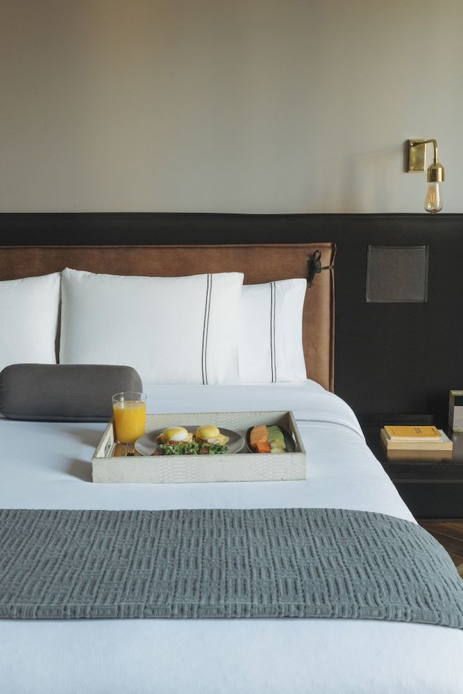 Superior Room, 1 King Bed