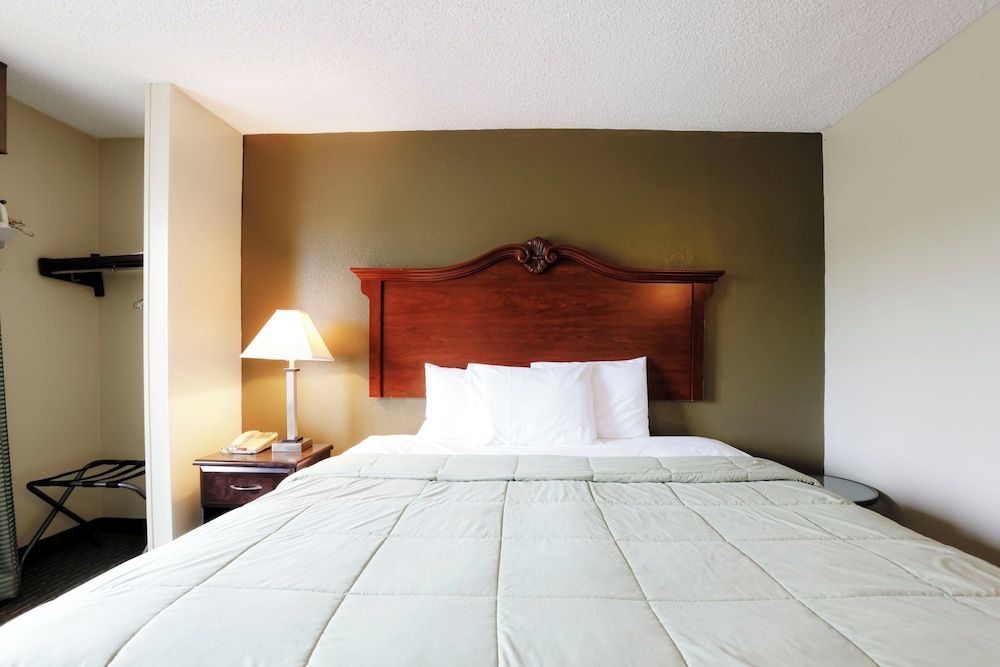 Suite, 1 King Bed
