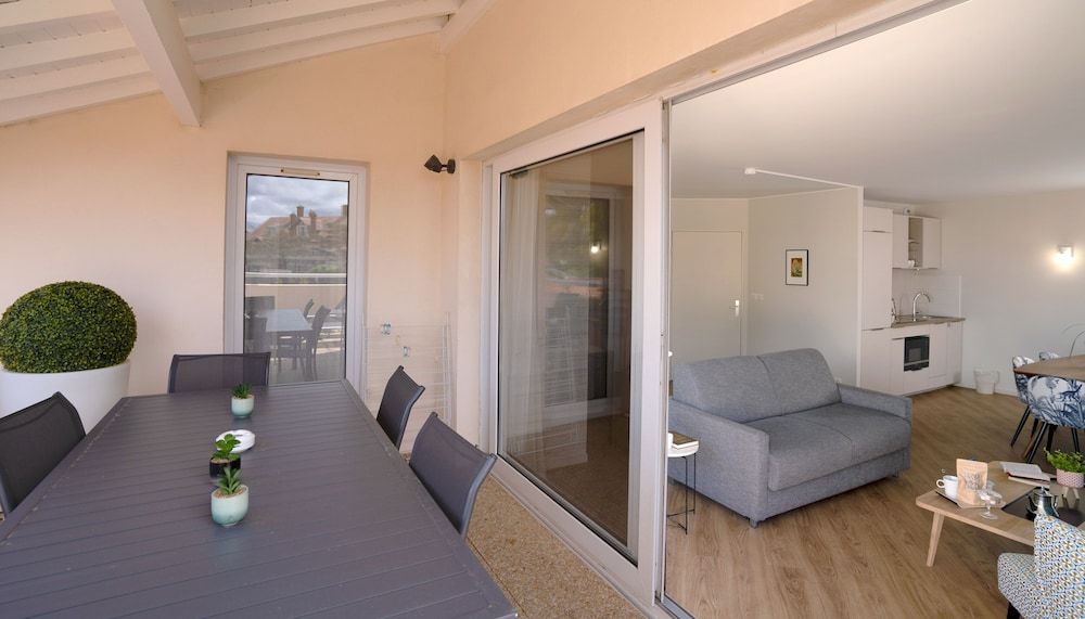 Hôtel Jules Verne Biarritz Family Apartment 5