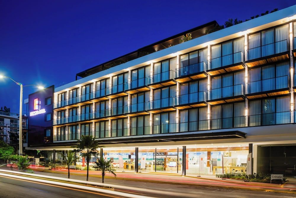 undefined Fiesta Inn Playa del Carmen 4