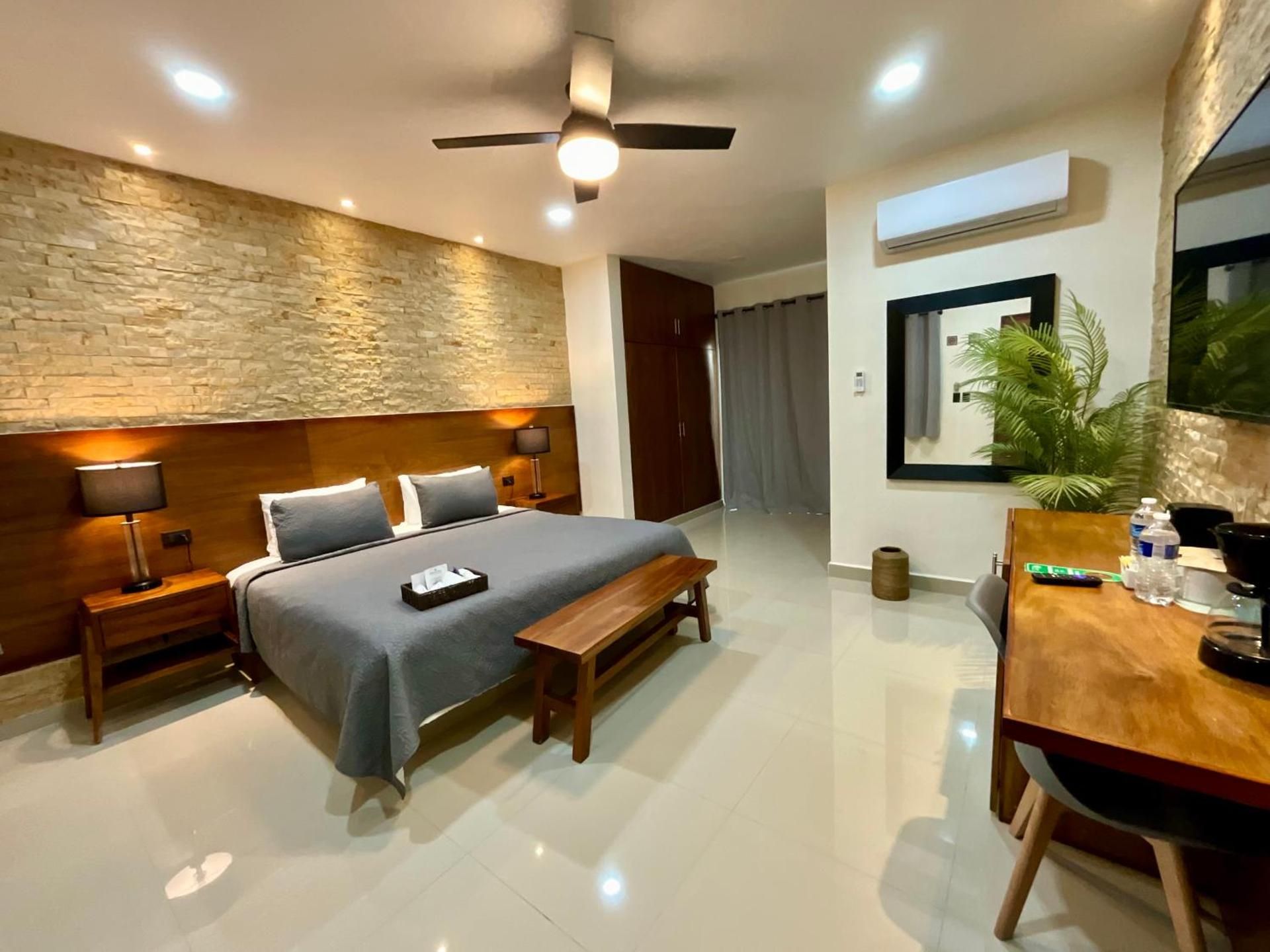 King Suite with Spa Bath