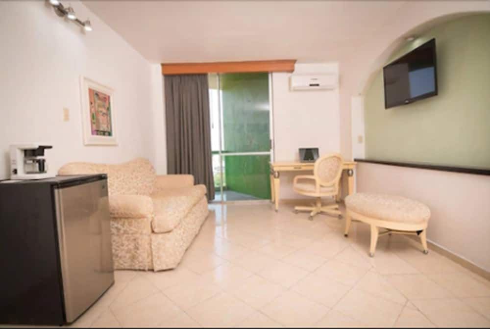Hotel Casablanca Suite 3