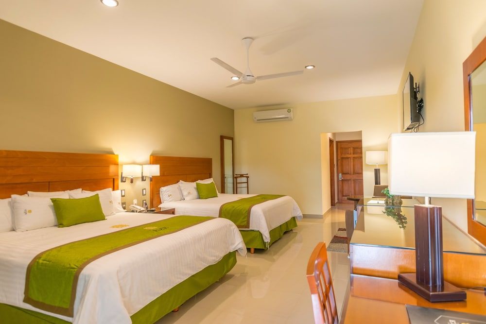 Hotel Ecce Inn & Spa Suite, 2 Double Beds 2